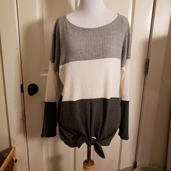 🎊HP!🎉 ONE SMALL LEFT Colorblock Waffle Knit Top - Picture 5 of 6